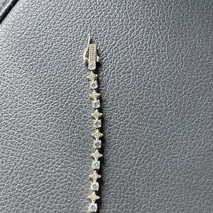 Elegant Gold bracelet